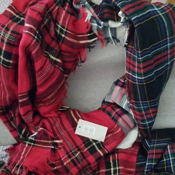 Scarf - Picture 1 of 1